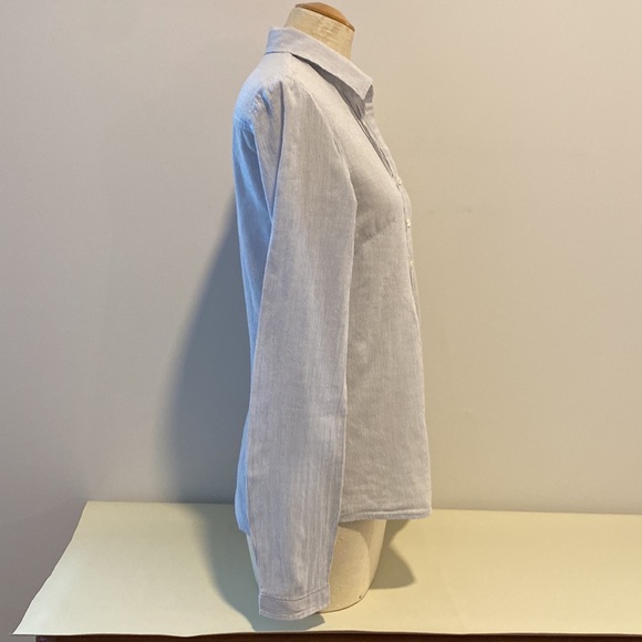 Tommy Hilfiger blue & white striped tunic blouse. Button closure /long sleeve. S - Picture 4 of 12